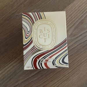NEW Diptyque biscuit limited edition candle